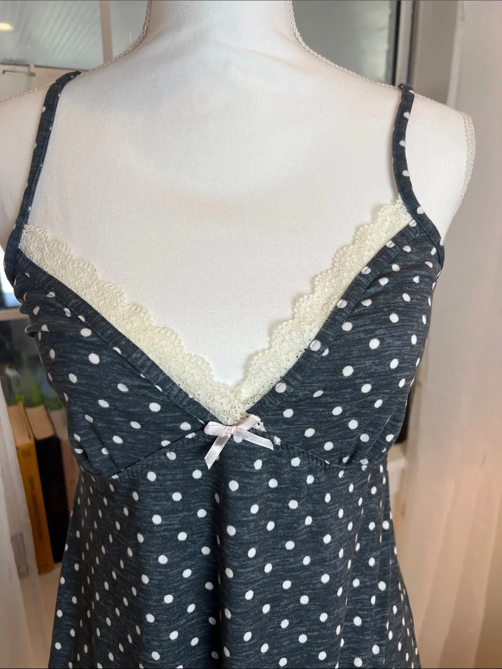 Marilyn Monroe Black & White Polka Dot Lace Trim Chemise size large.